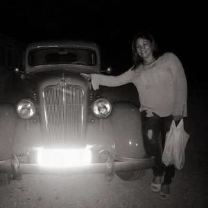 Meet your Posher, Yamile